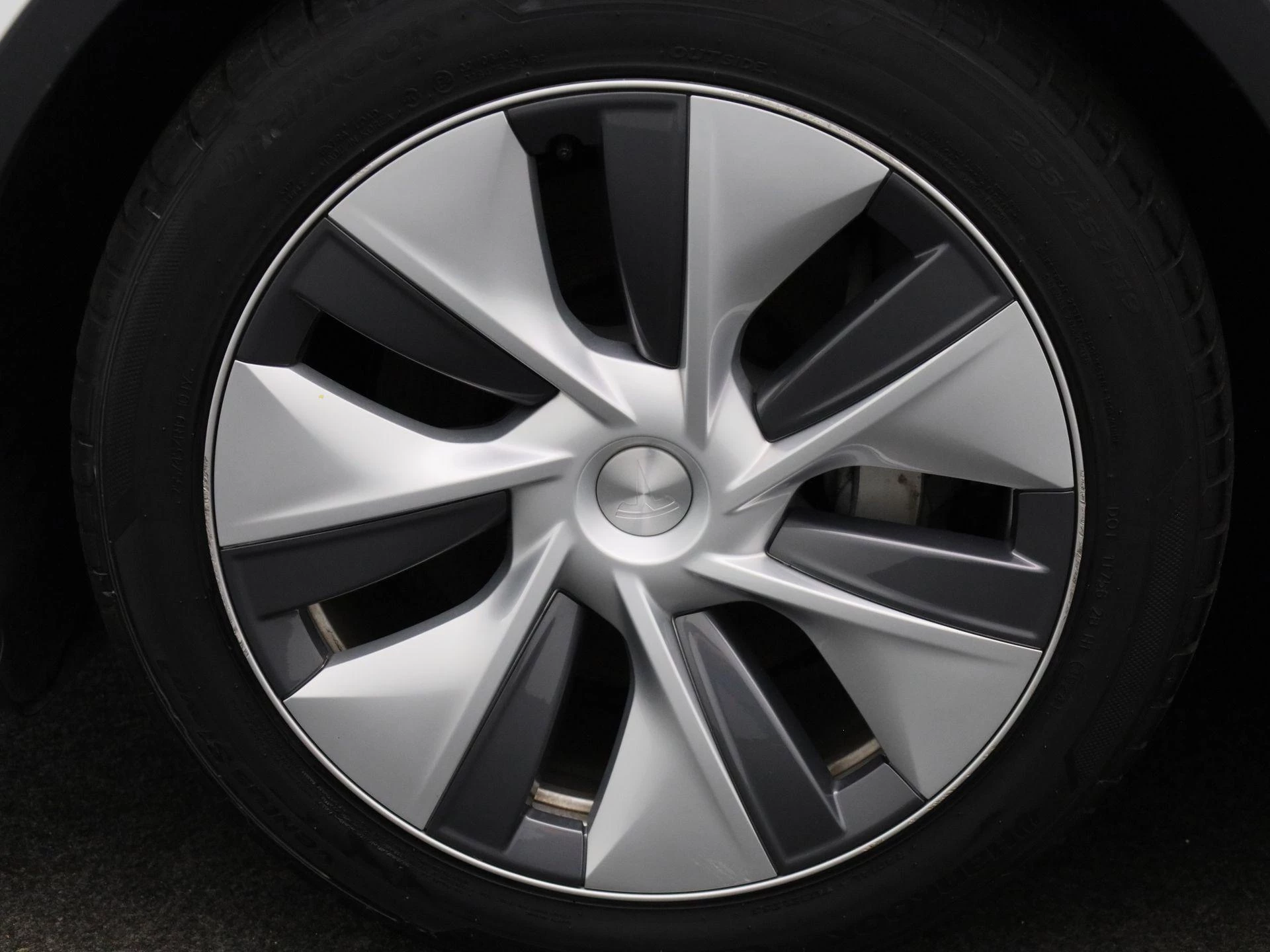 Tesla Model Y Premium Long Range RWD 75 kWh