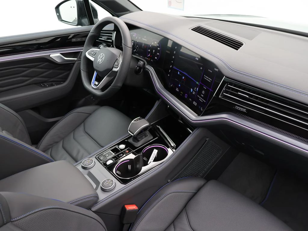 Volkswagen Touareg R Touareg R V6 eHybrid 4MOTION 250 kW (340 pk) 8 versnellingen Tiptronic / DEMO