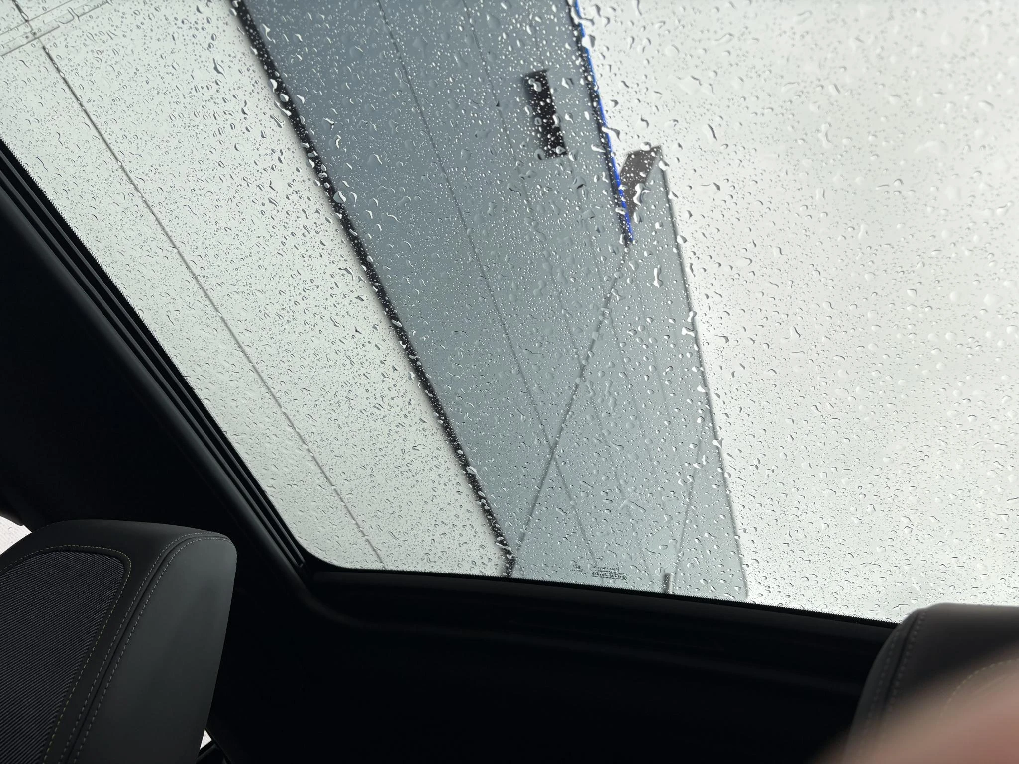Peugeot-208-image-16