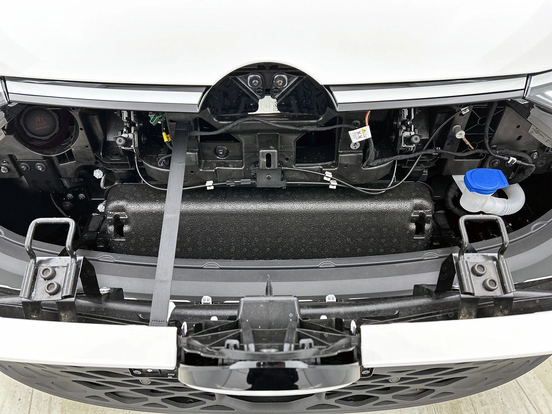 Volkswagen-ID. Buzz Cargo-image-30