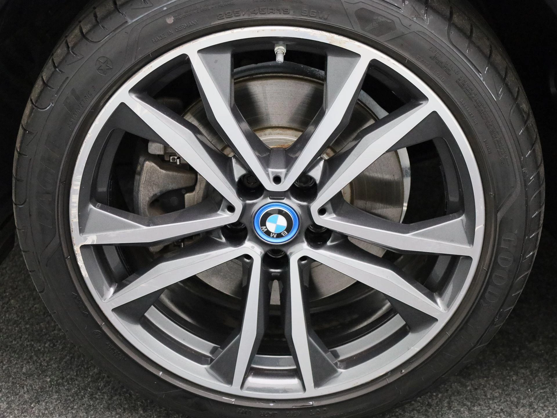 BMW X2 xDrive25e
