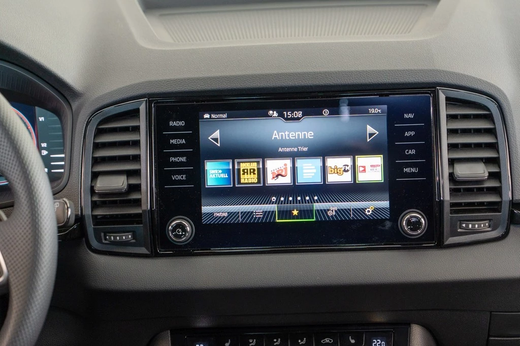 Škoda Karoq 2,0 TDI DSG Sportline