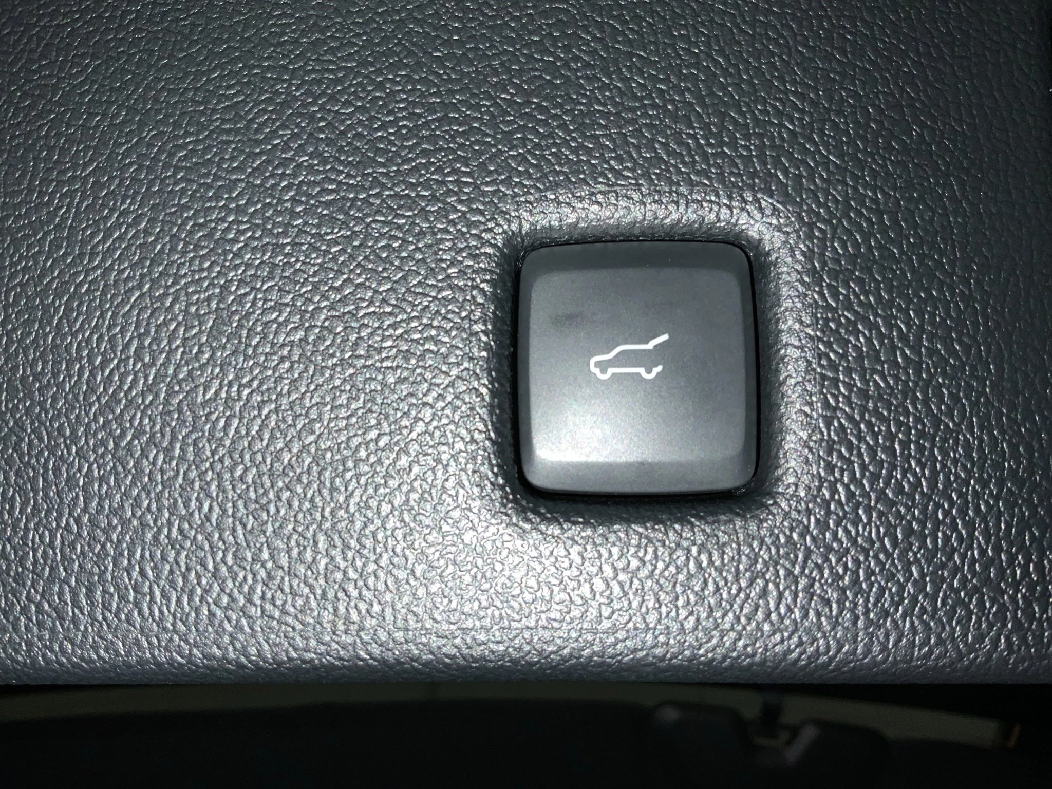 Ford Kuga ST-Line X*PANO*AHK*KAM*ACC*NAVI*SOUND-SYS. LED Pano SHZ 4xSHZ