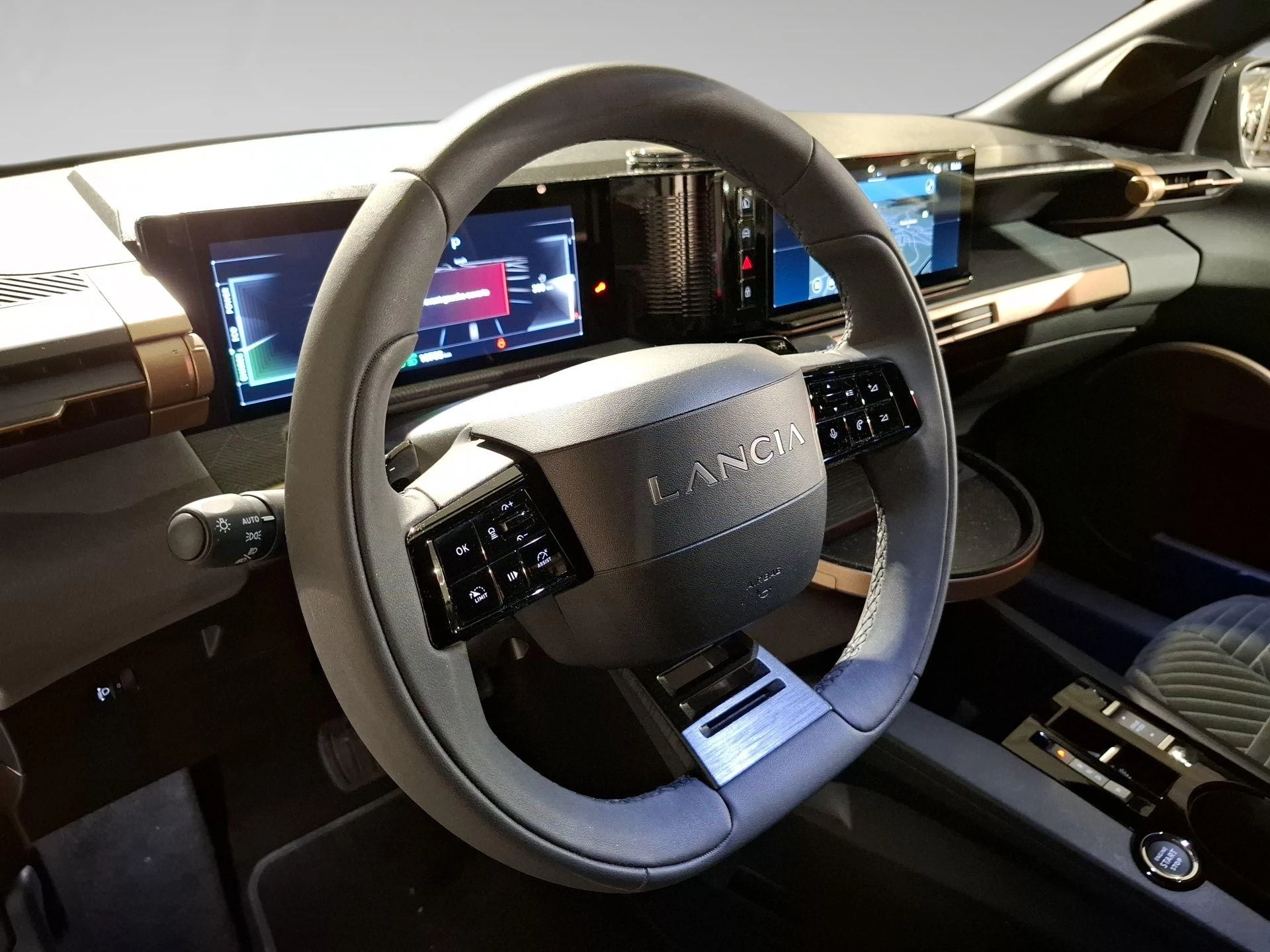 Lancia-Ypsilon-image-9