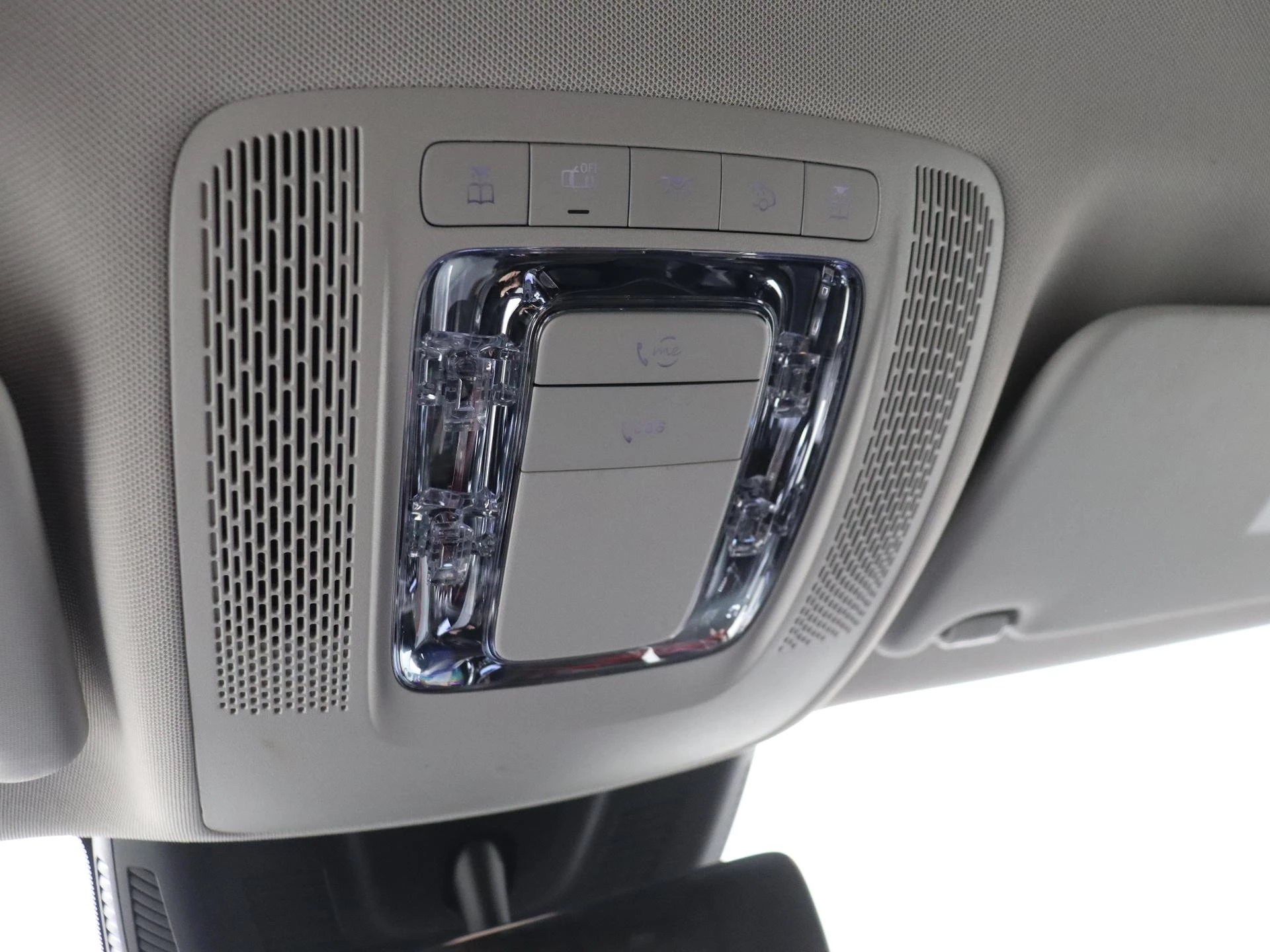Mercedes-Benz-B-Klasse-image-21
