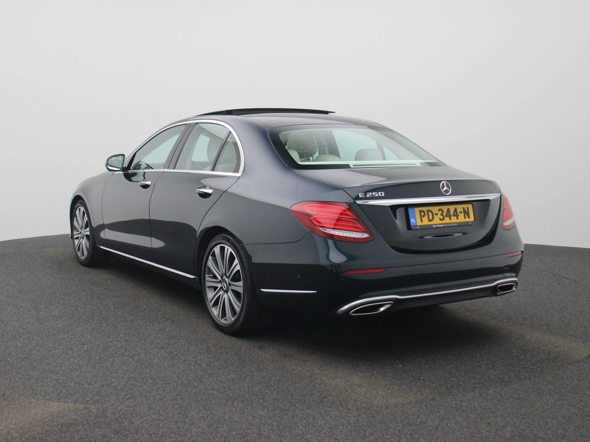 Mercedes-Benz E-Klasse 250 Prestige Plus