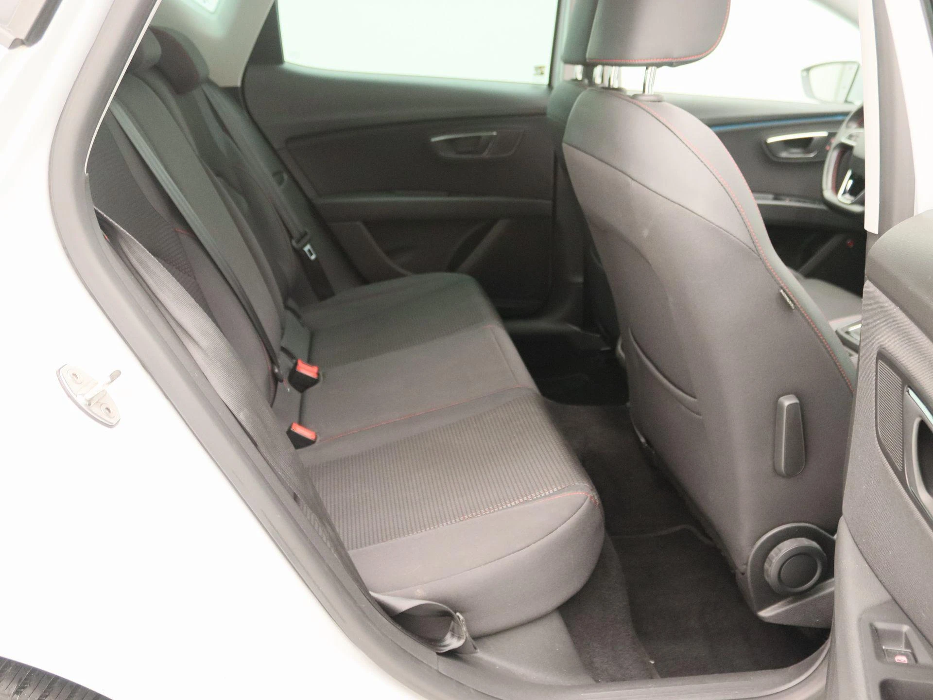 SEAT Leon 1.5 TSI FR Business Intense