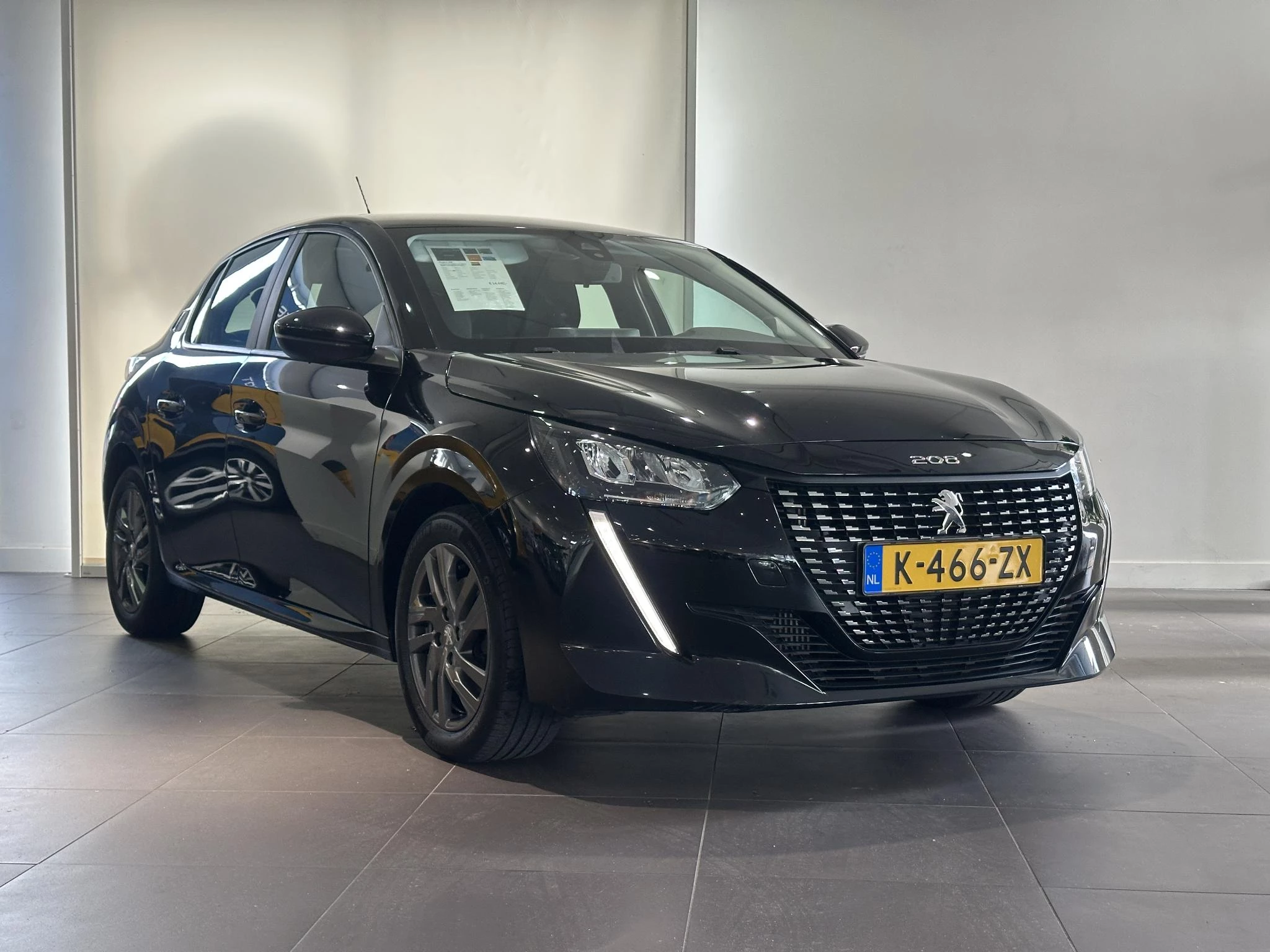 Peugeot-208-image-3