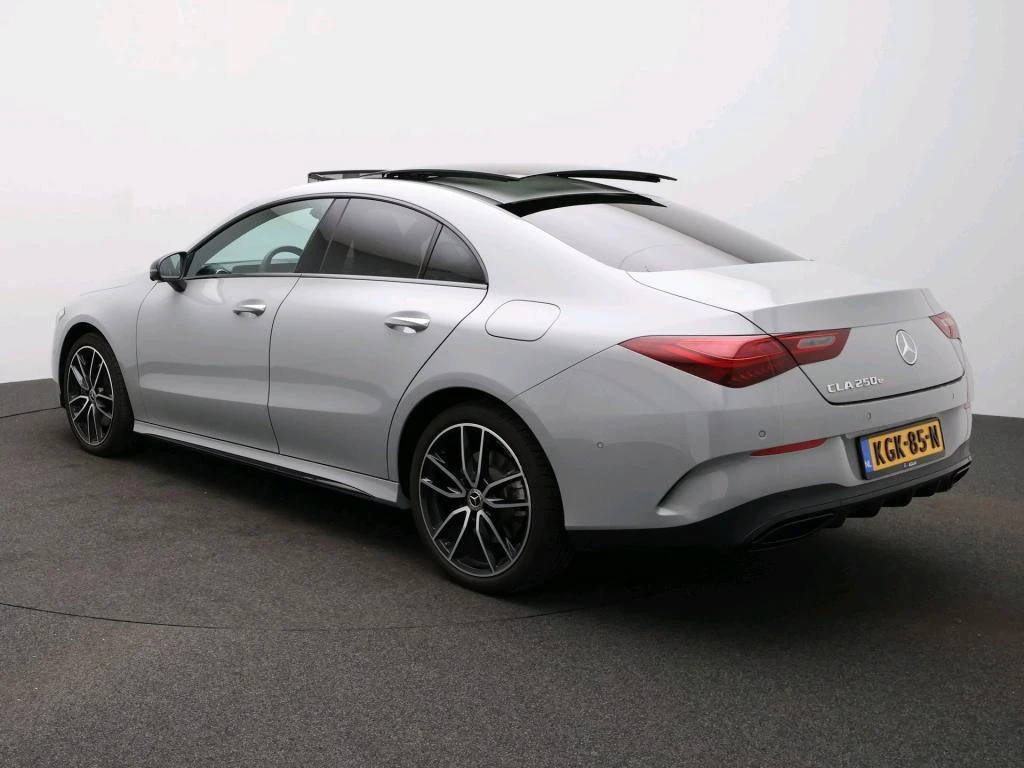 Mercedes-Benz-CLA-image-5