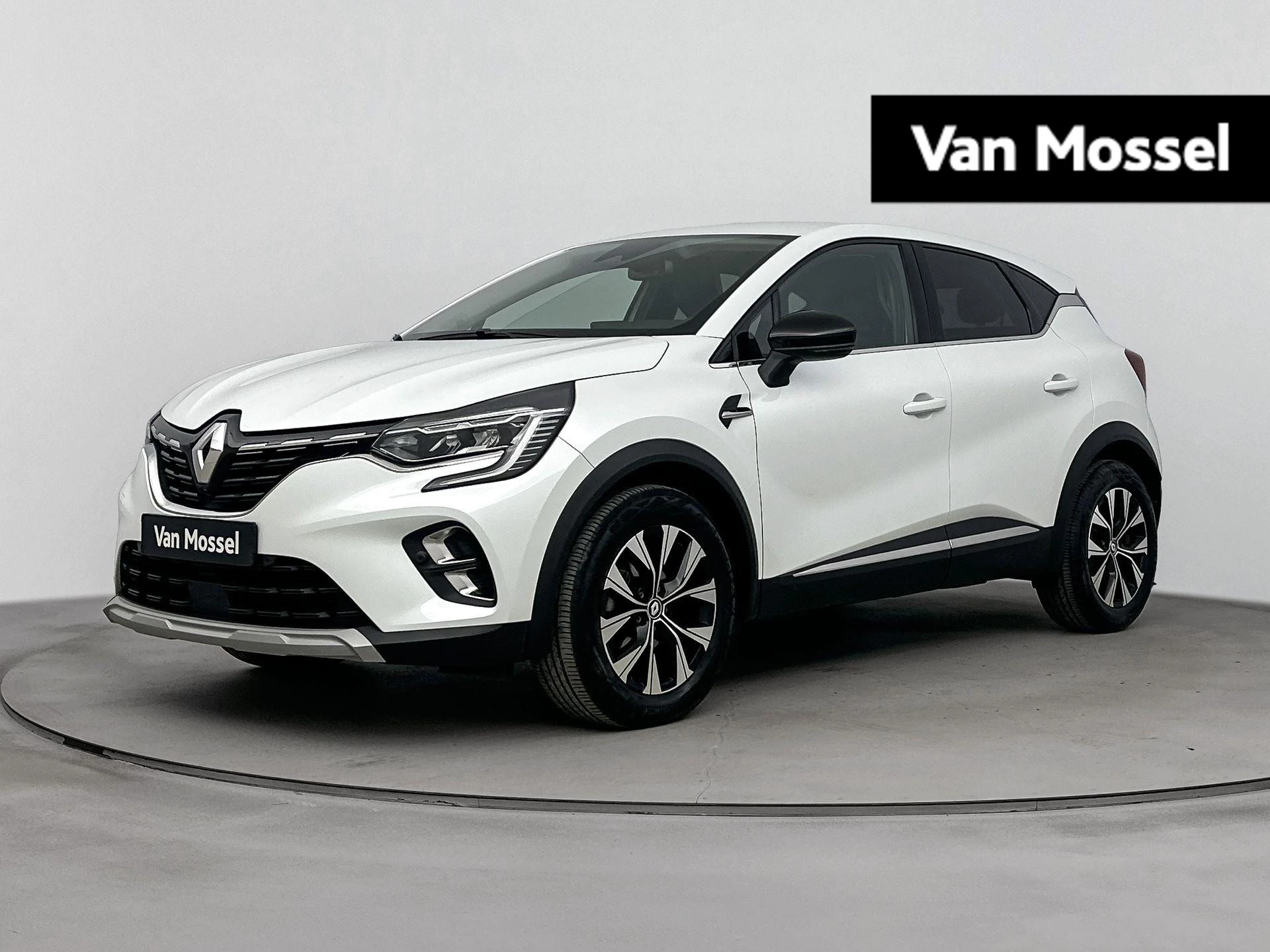 Renault-Captur-image-0