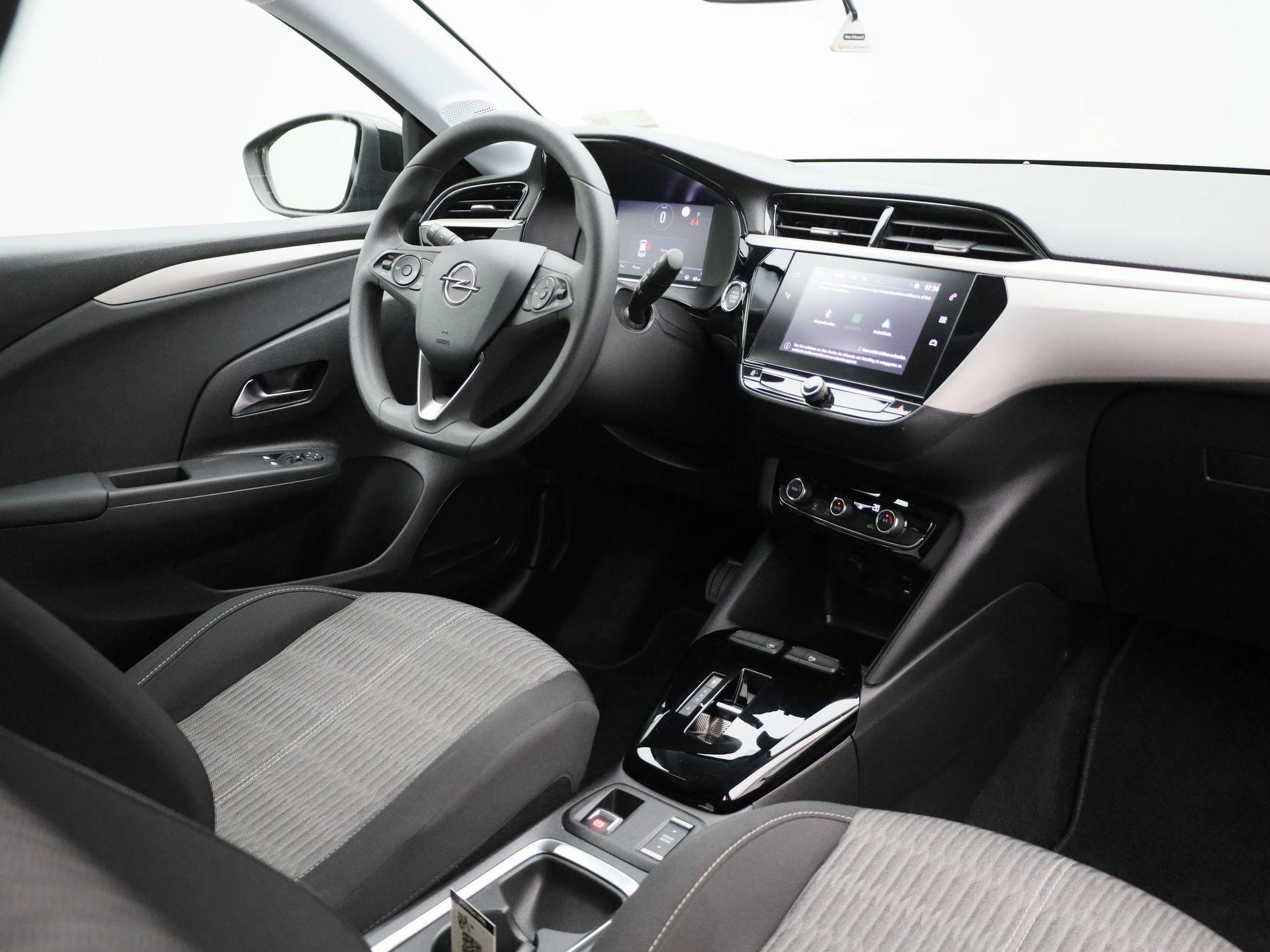 Opel-Corsa-e-image-33