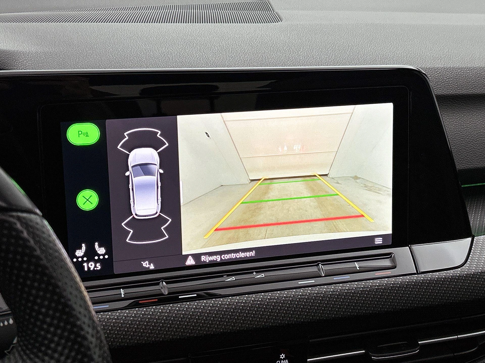 Volkswagen Golf 1.5 eTSI R-Line