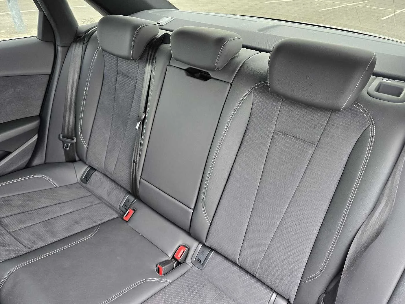 Audi-A4-image-46