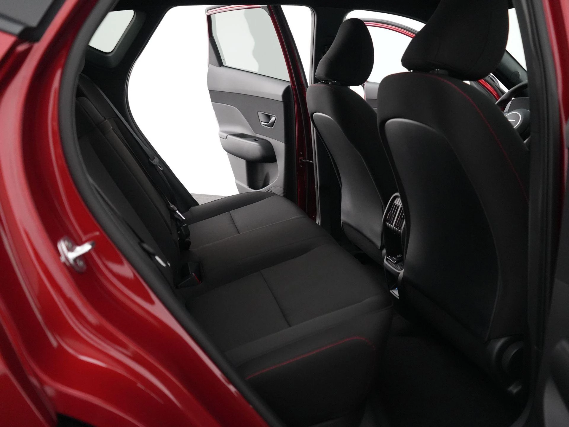 Hyundai-Kona-image-40