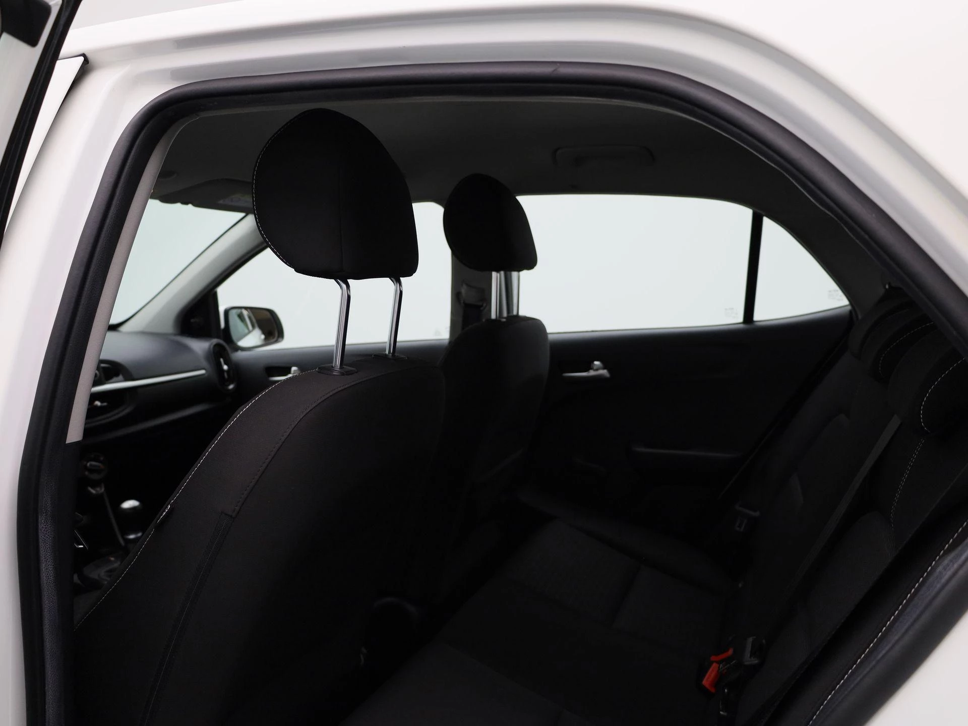 Kia-Picanto-image-9