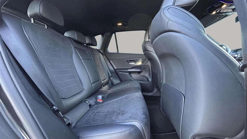 Mercedes-Benz-GLC-image-23