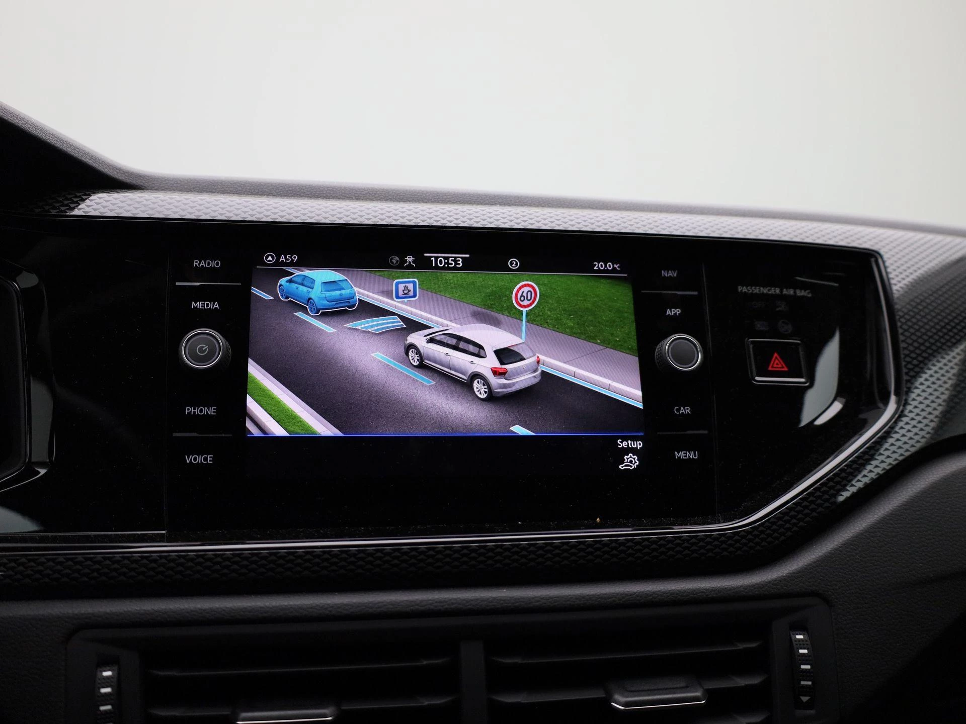 Volkswagen-Polo-image-25