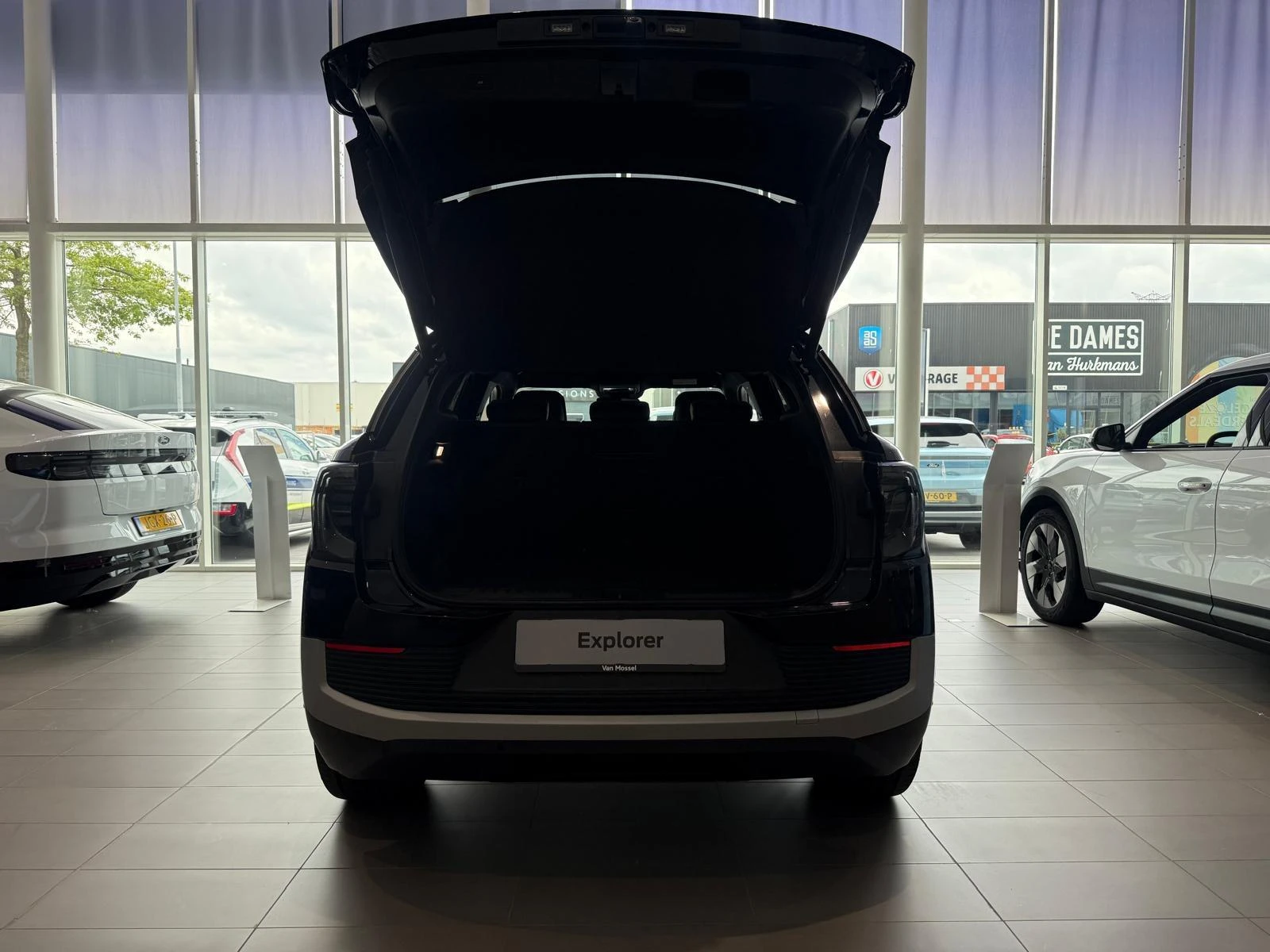 Ford Explorer Premium Extended Range RWD 79 kWh