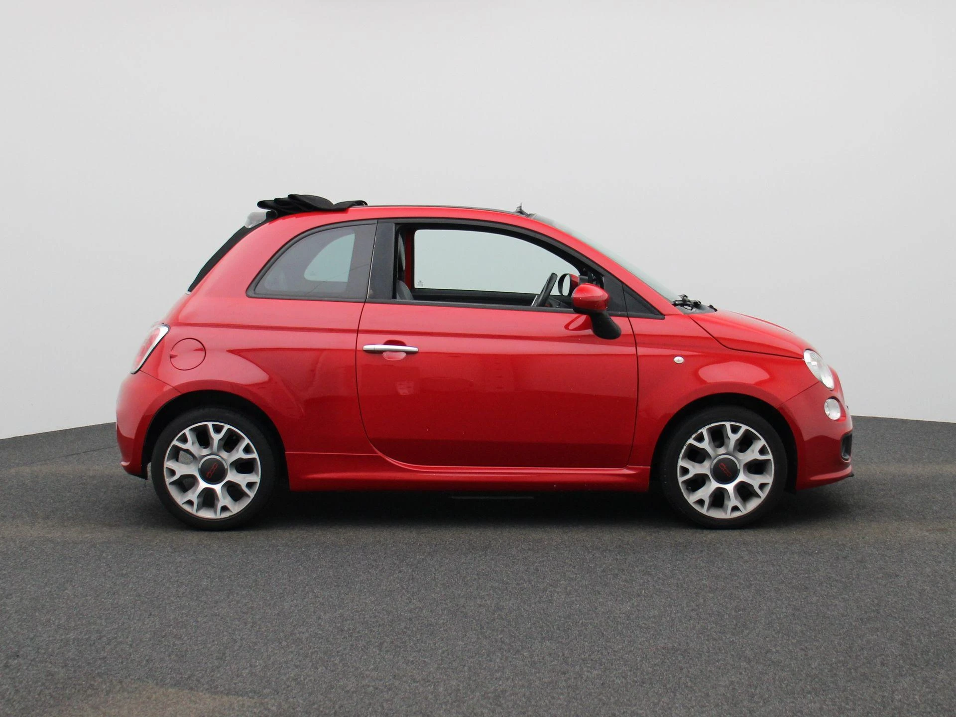 Fiat-500C-image-5