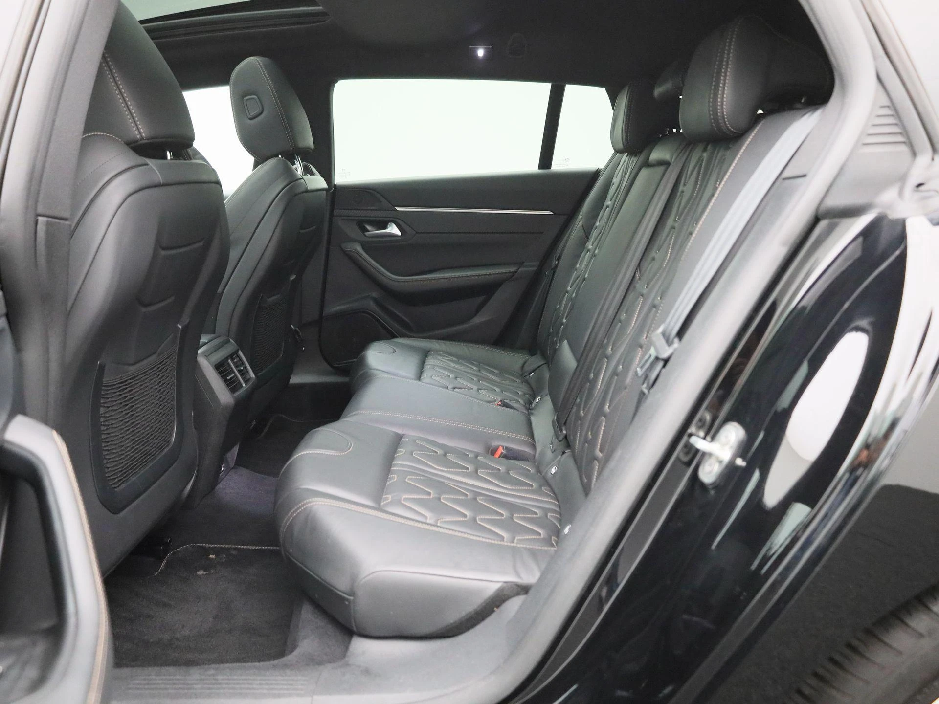 Peugeot-508-image-11