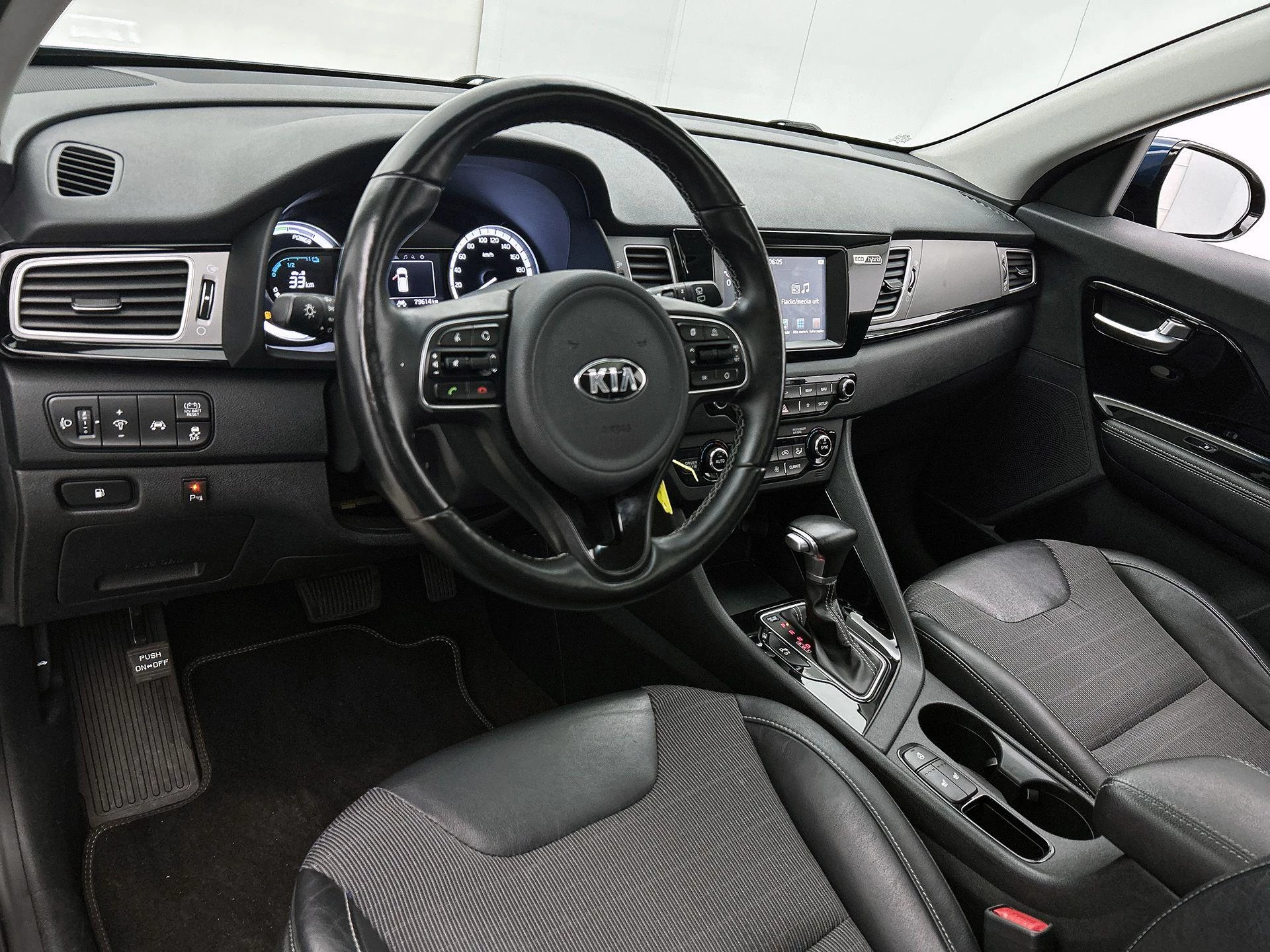 Kia-Niro-image-19