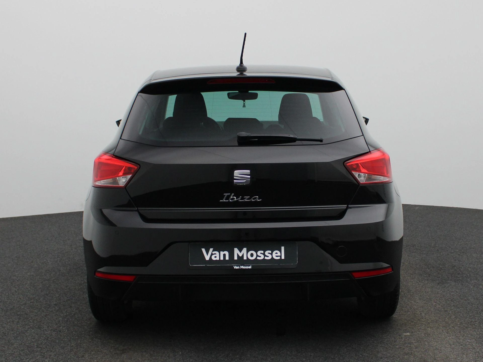 SEAT-Ibiza-image-4