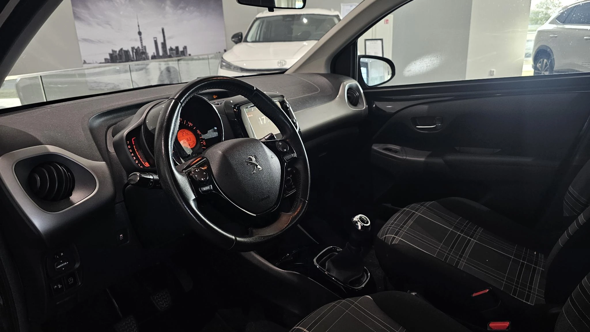 Peugeot-108-image-8