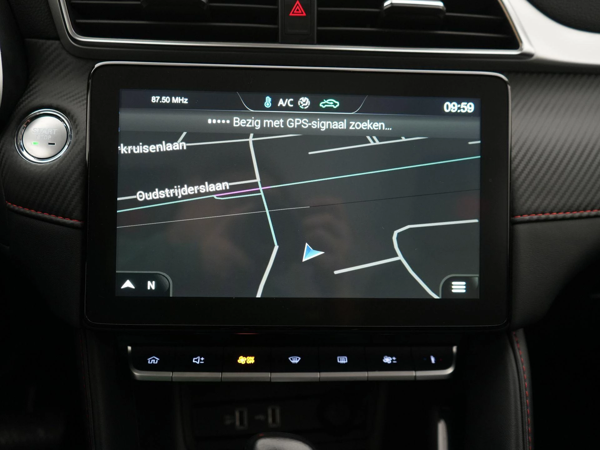 MG ZS ICE 1.0 AT LUXURY FWD