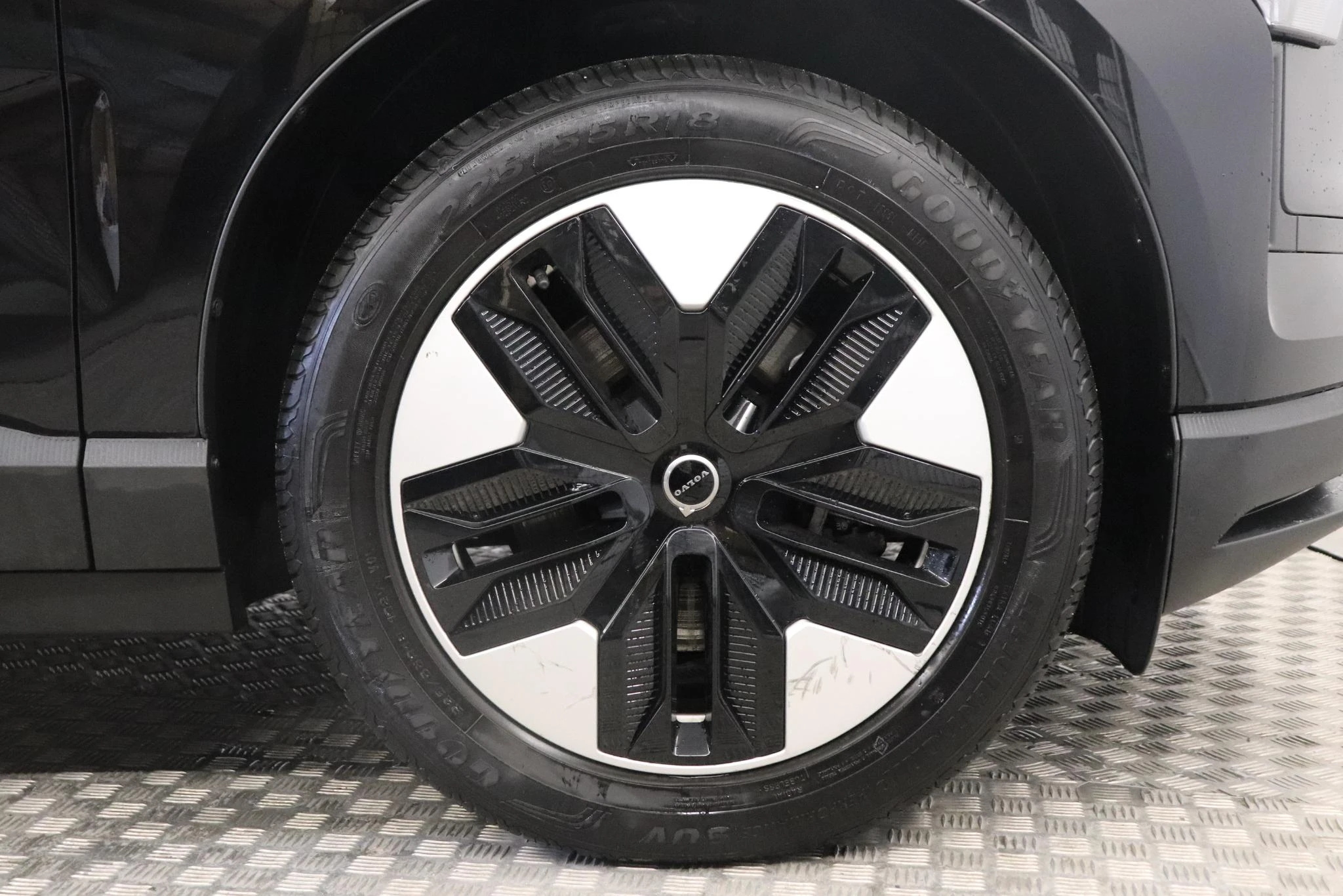 Volvo-EX30-image-8