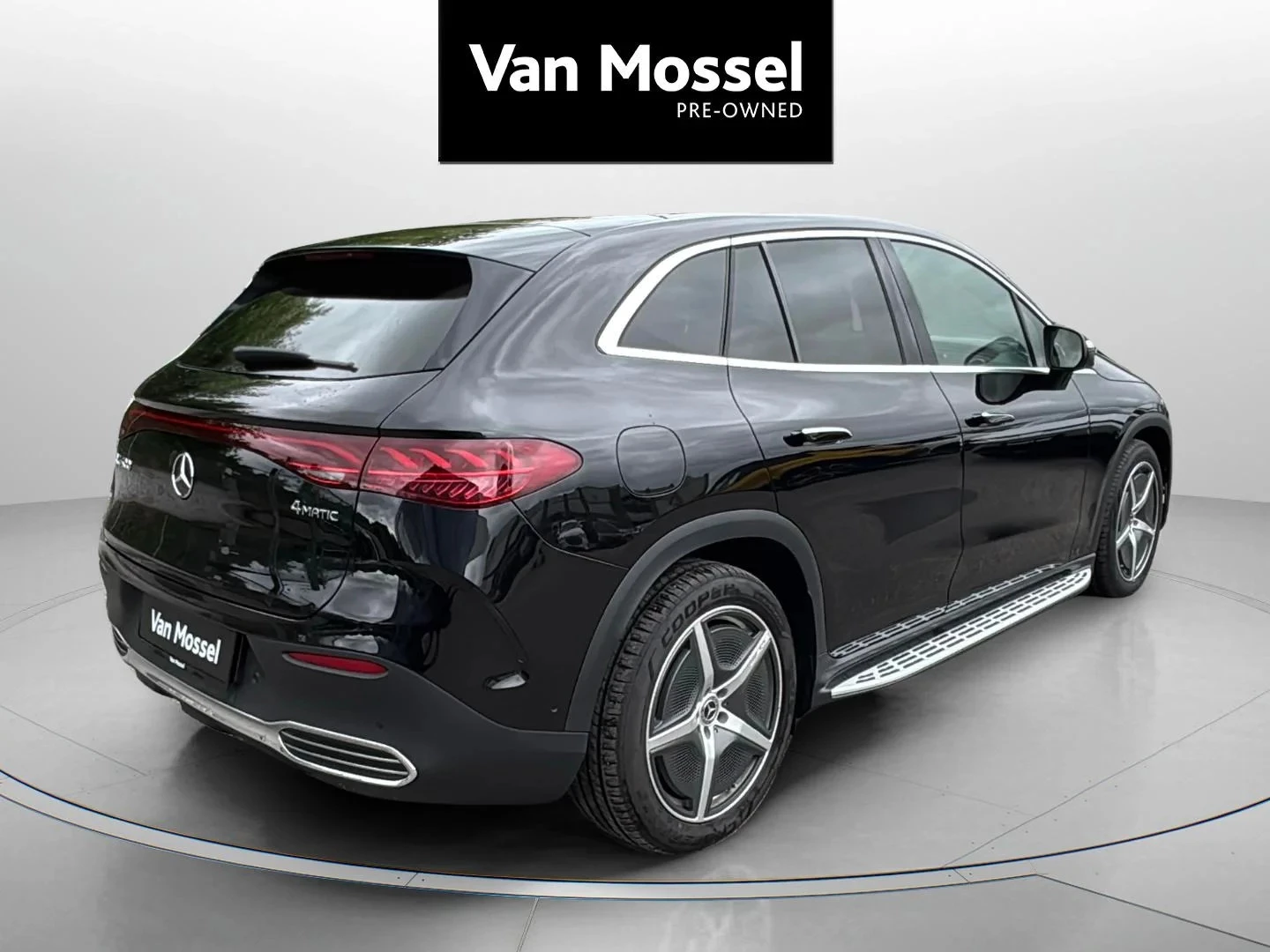 Mercedes-Benz-EQE-image-4