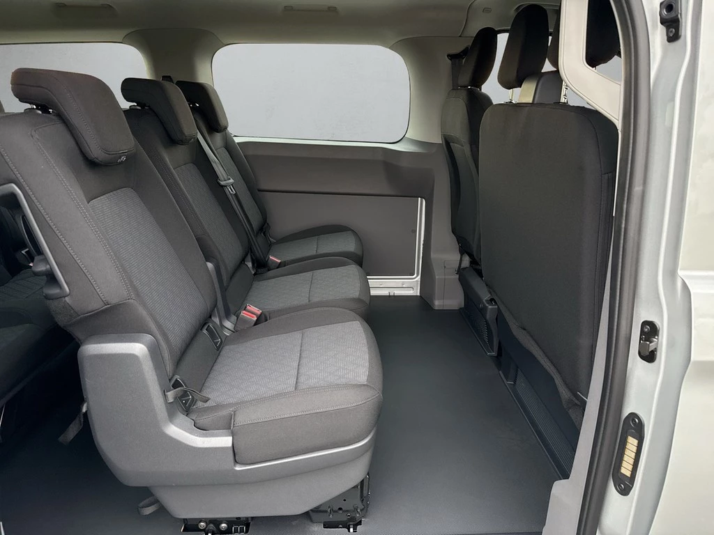 Volkswagen Transporter T 7 Kombi 2.0l TDI VAL