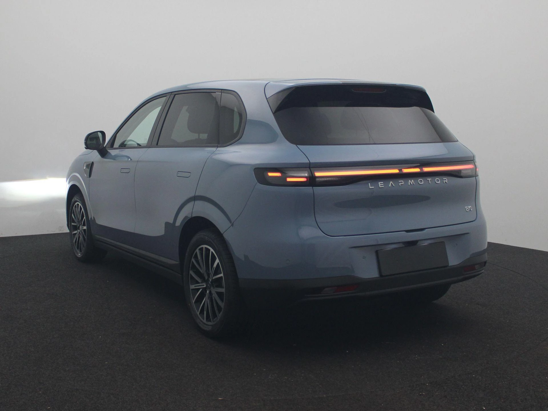 Leapmotor B10 Design ProMax 67.1 kWh