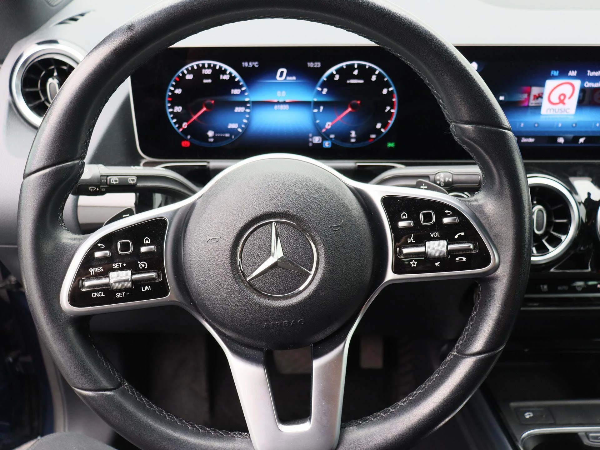 Mercedes-Benz B-Klasse 200 Luxury Line + TREKHAAK + LED + PARKEERSENSOREN +