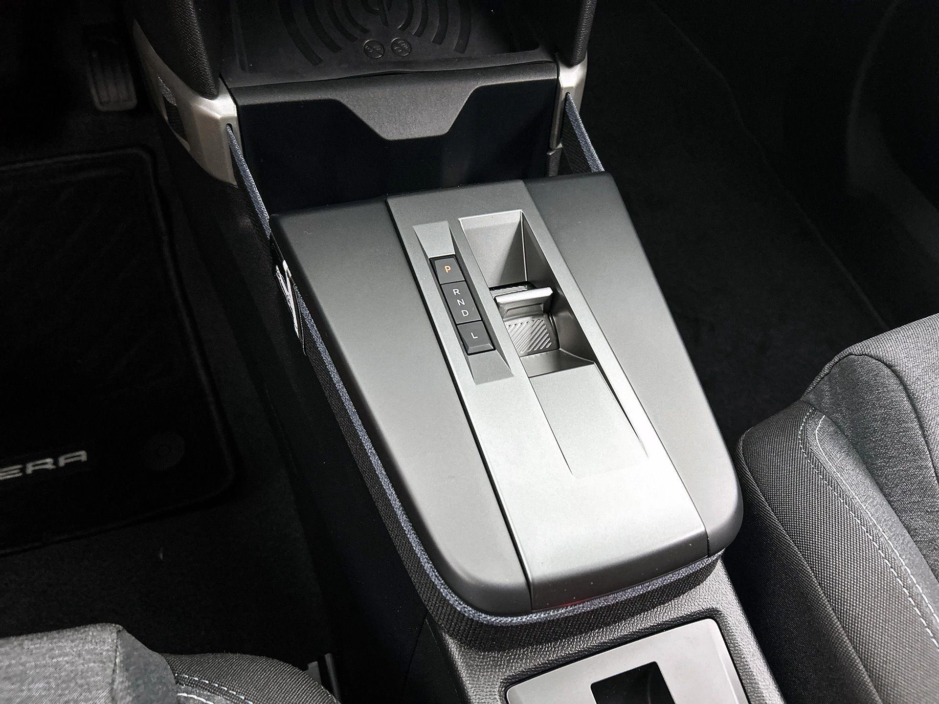 Opel-Frontera-image-26