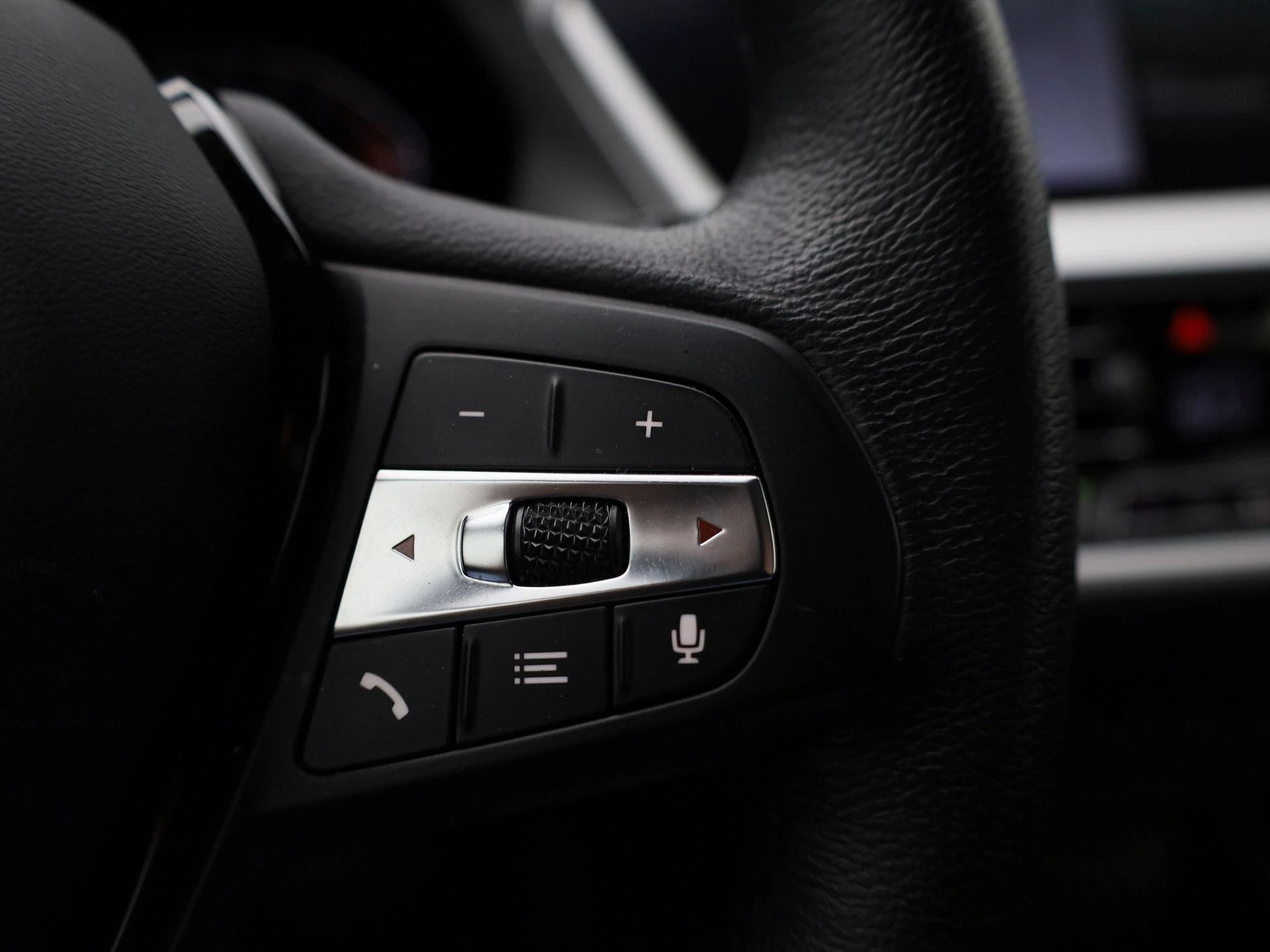 BMW-1 Reeks-image-14