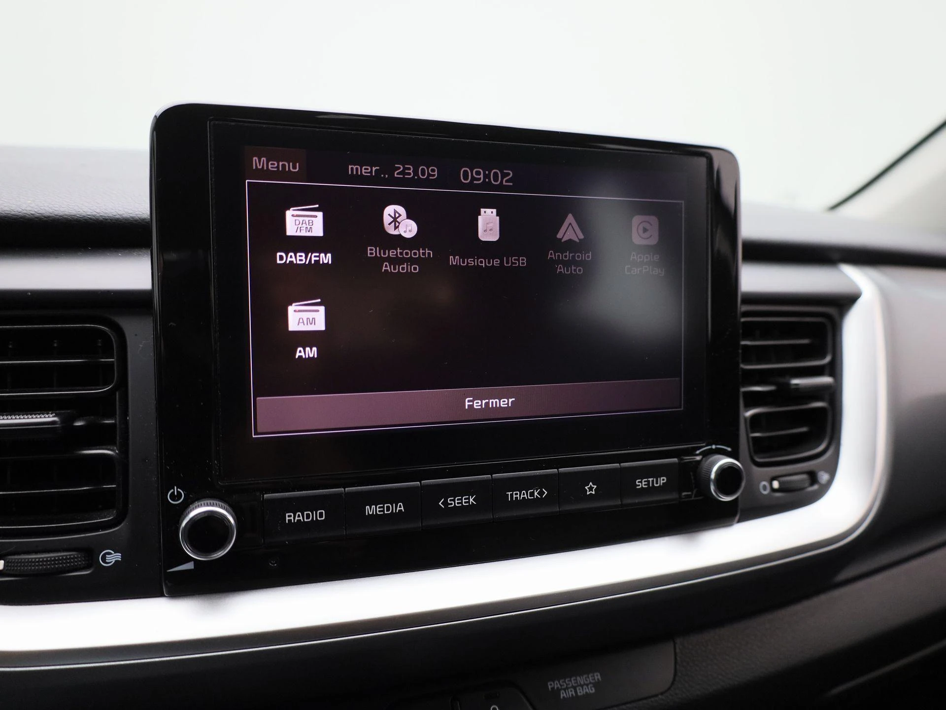 Kia-Stonic-image-20