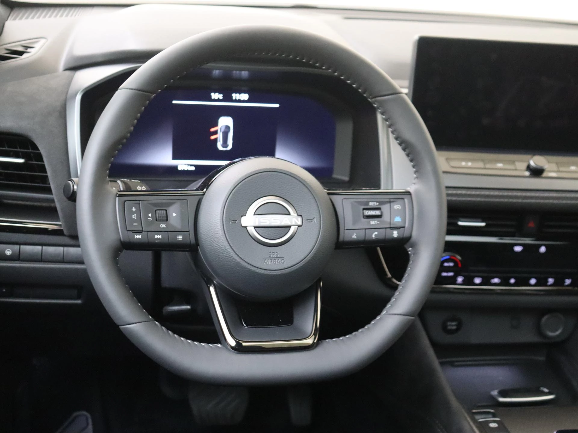 Nissan-QASHQAI-image-9