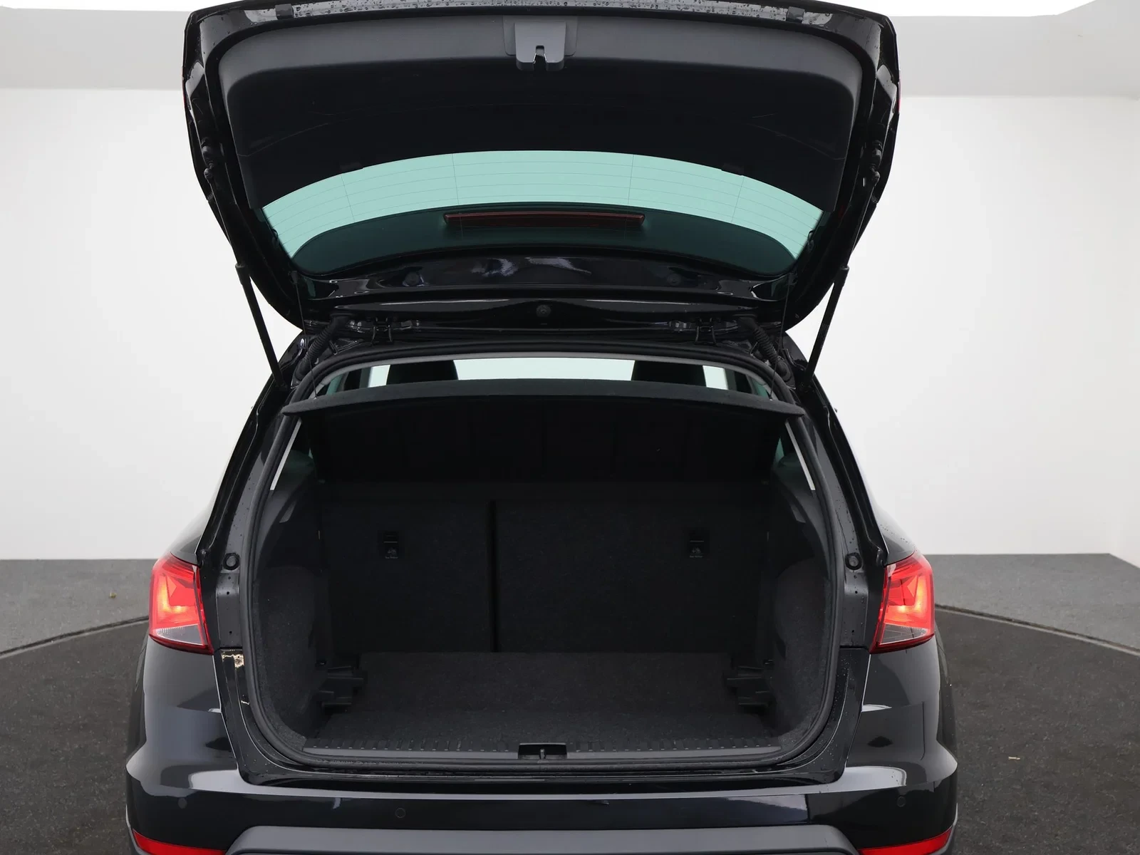 SEAT-Arona-image-11