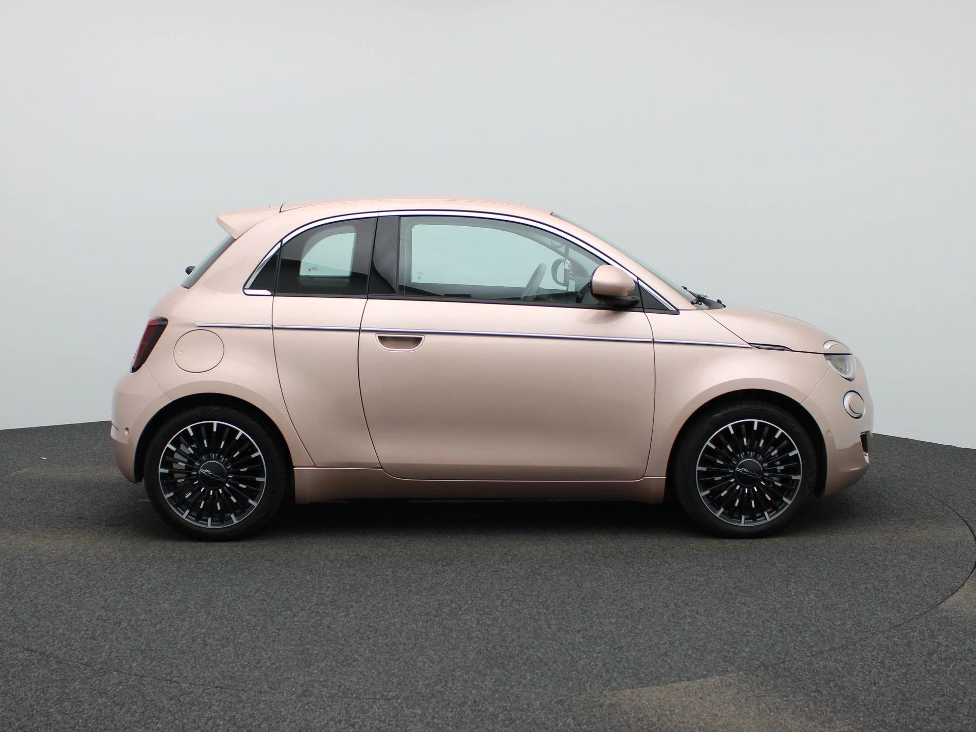 Fiat-500e-image-5
