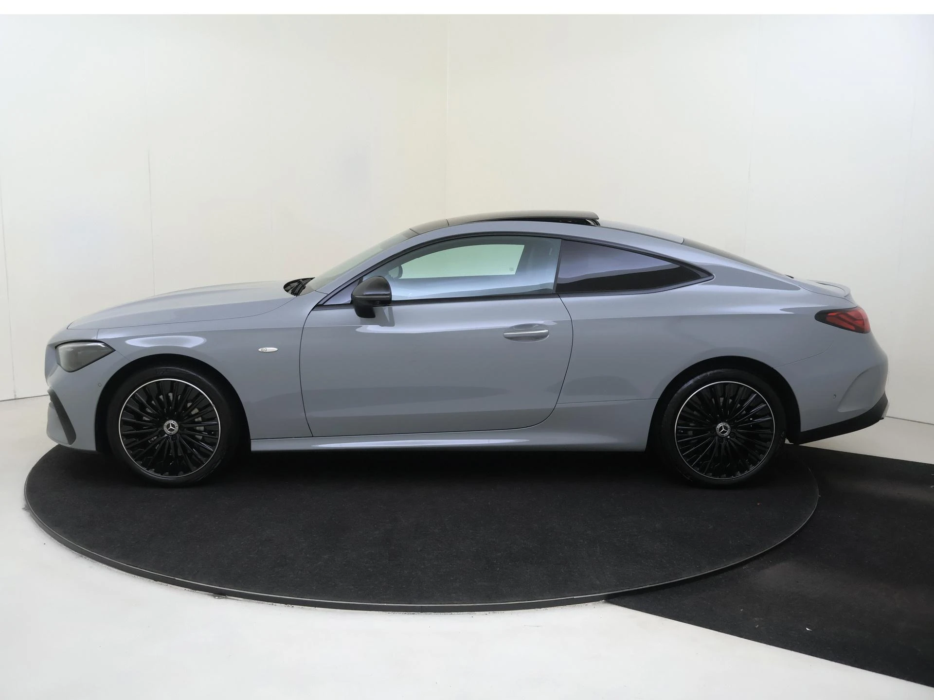 Mercedes-Benz-CLE-image-7