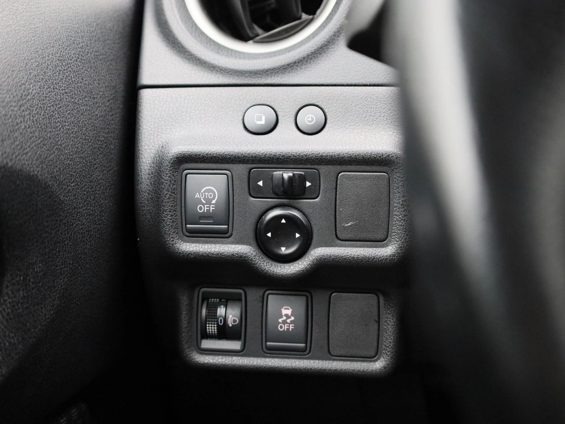 Nissan-Note-image-24
