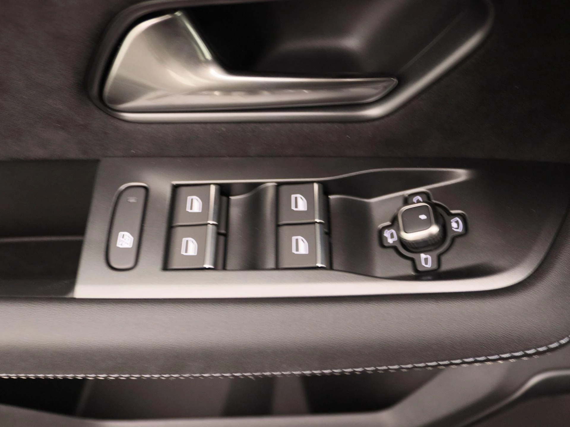 Opel Grandland Electric Ultimate AWD 73 kWh