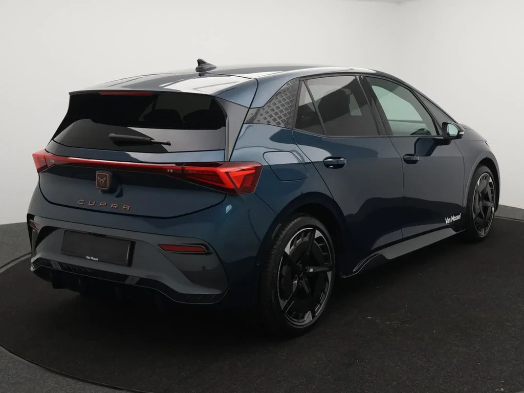 CUPRA-Born-image-1