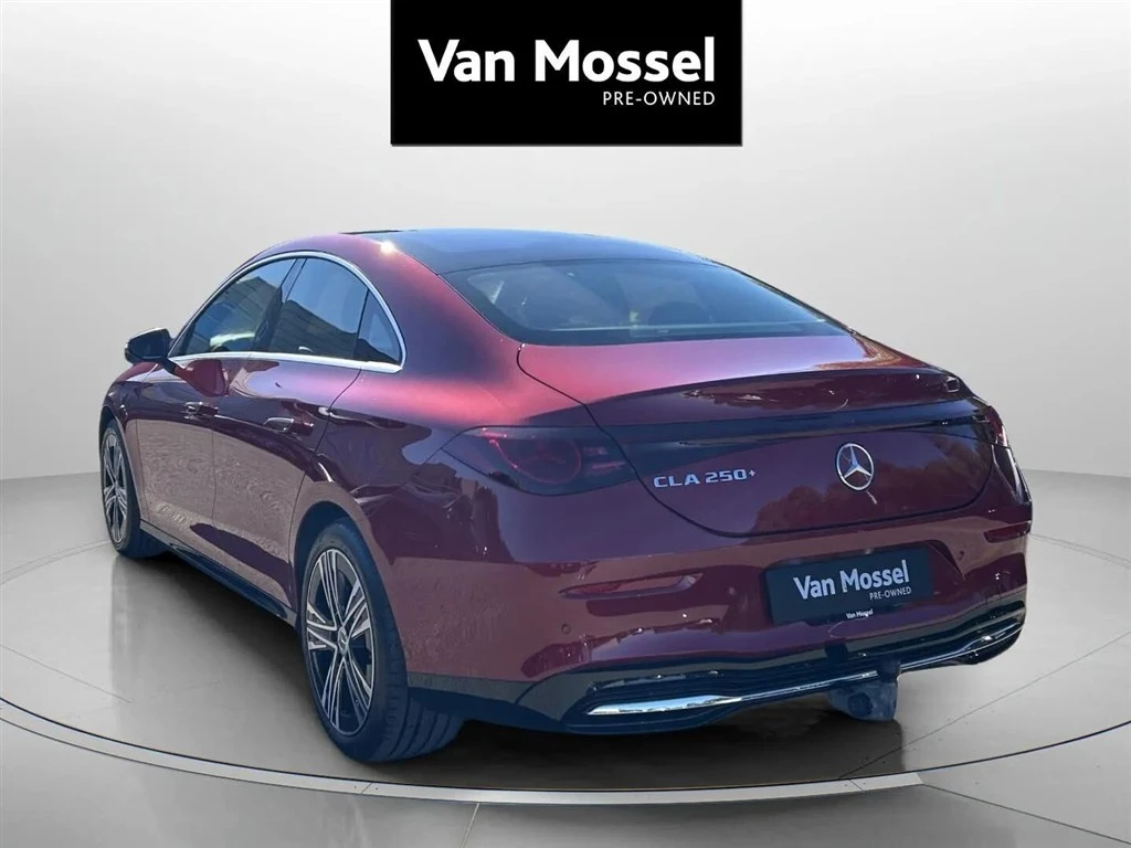 Mercedes-Benz-CLA-image-6