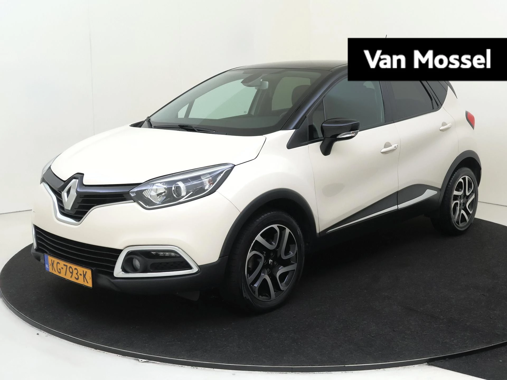 Renault-Captur-image-0