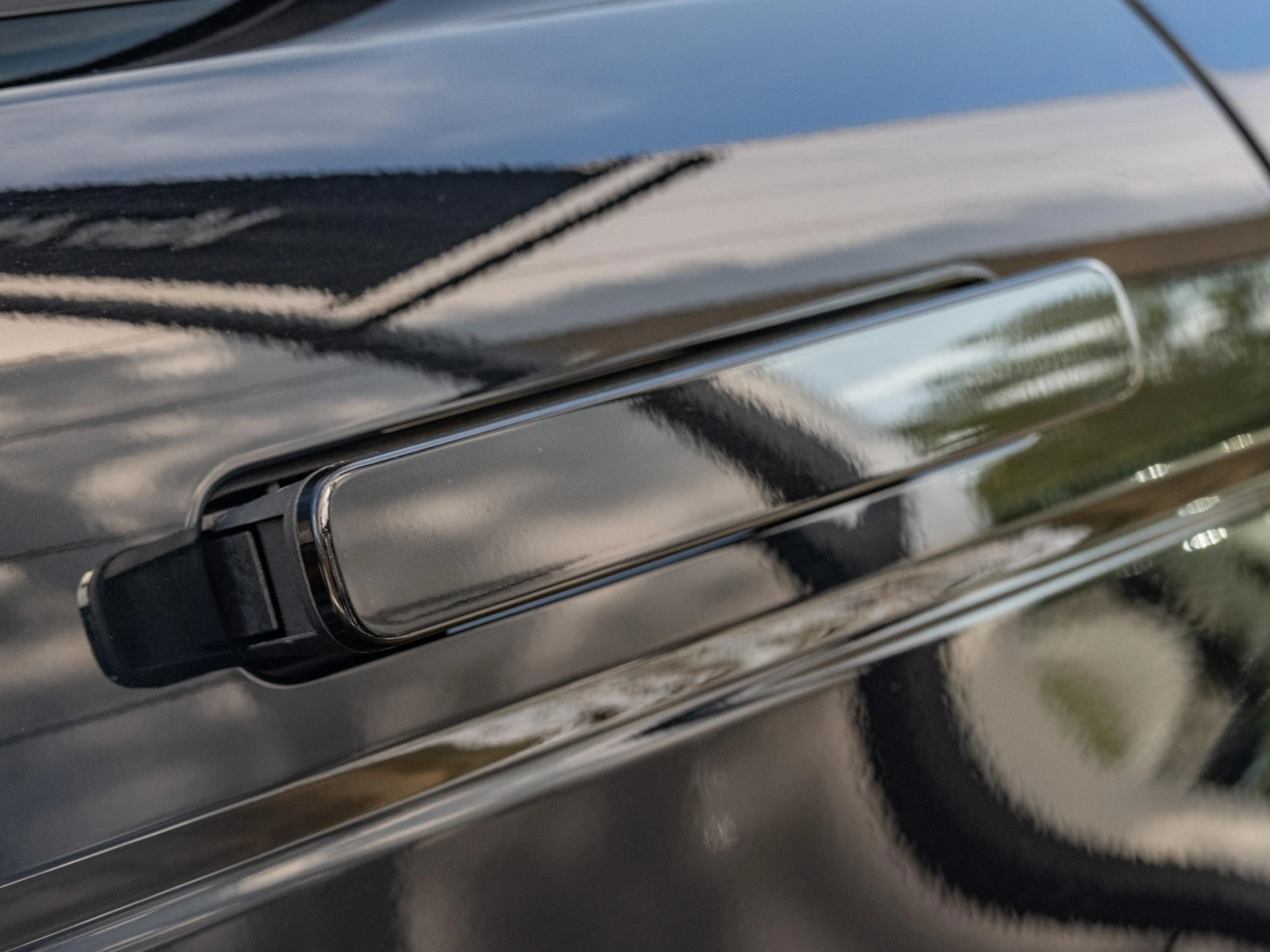 Land Rover-Range Rover Evoque-image-9