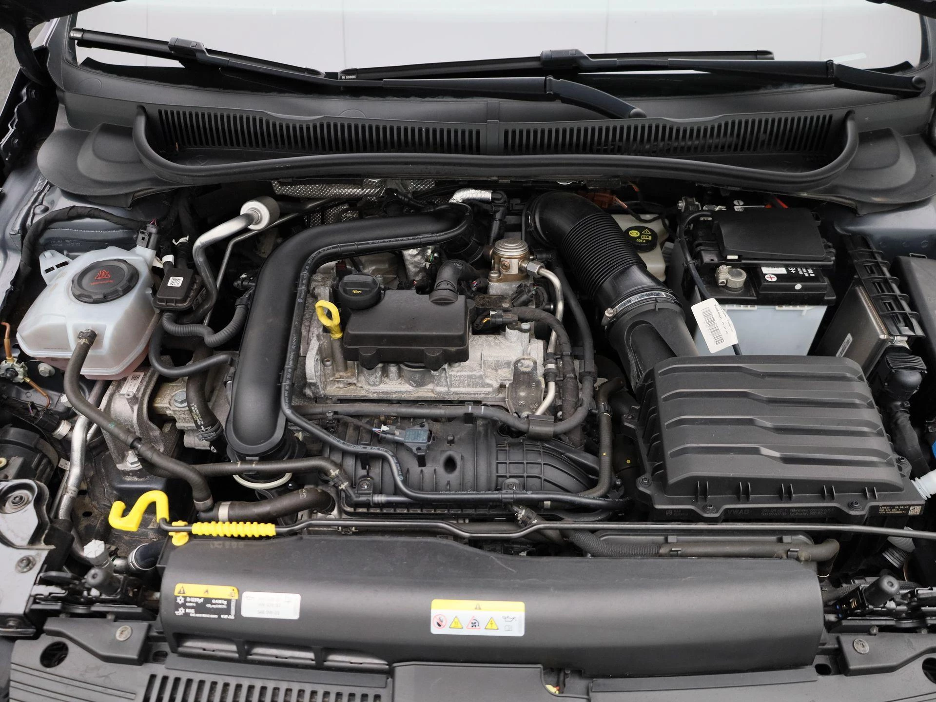 Volkswagen Polo 1.0 TSI Life Business