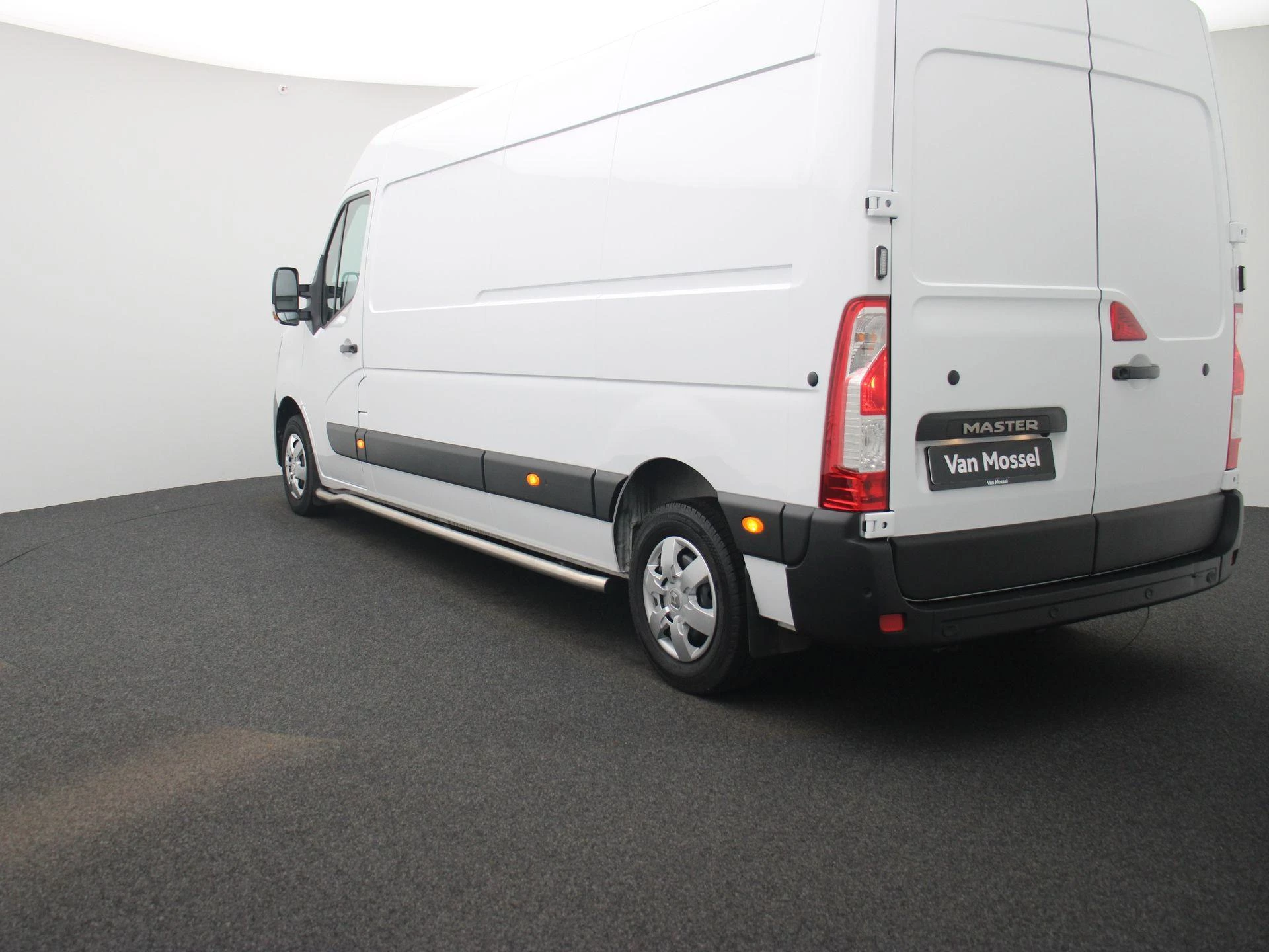 Renault Master T35 2.3 dCi 135 L3H2 Comfort