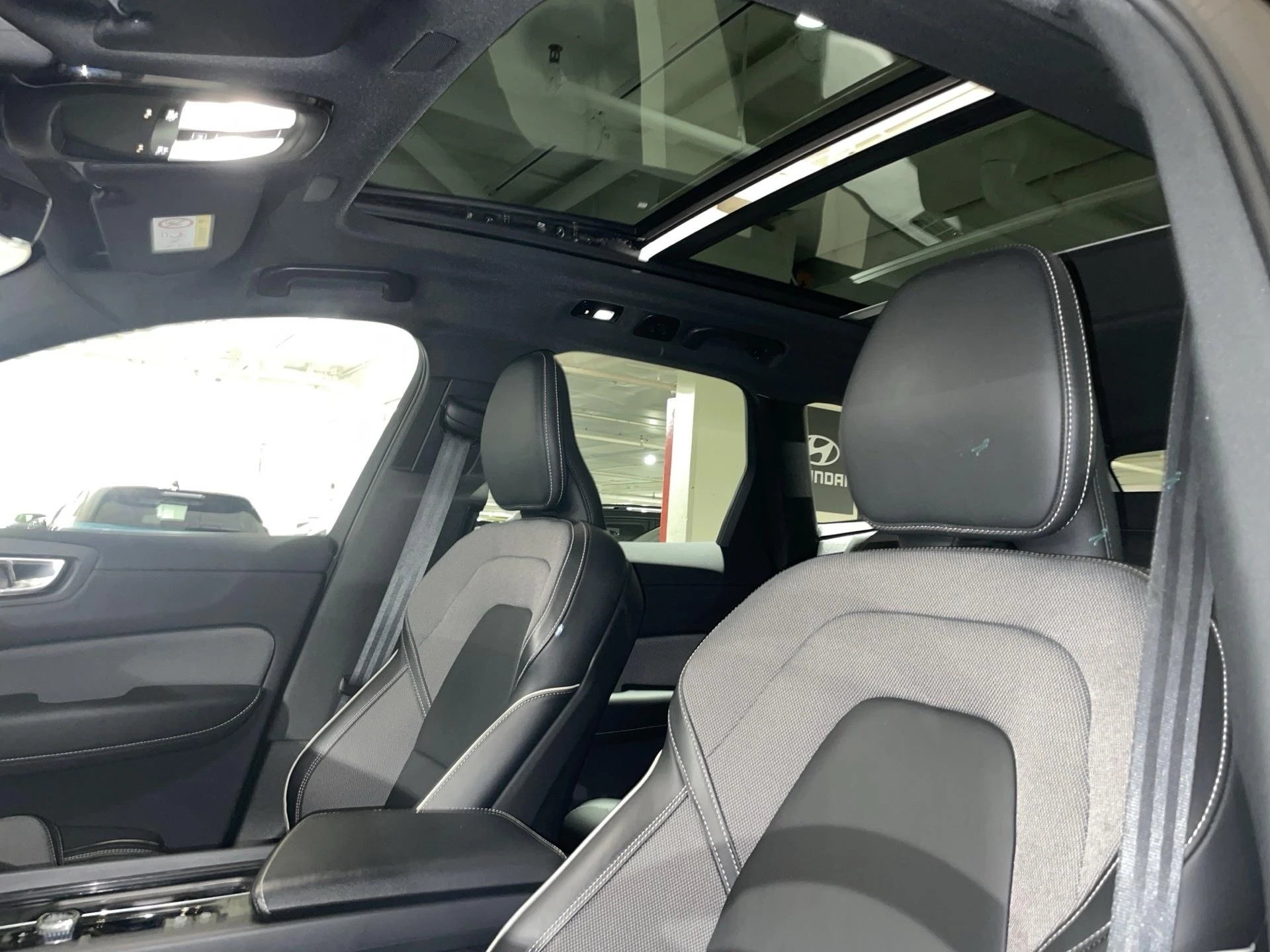 Volvo-XC60-image-12
