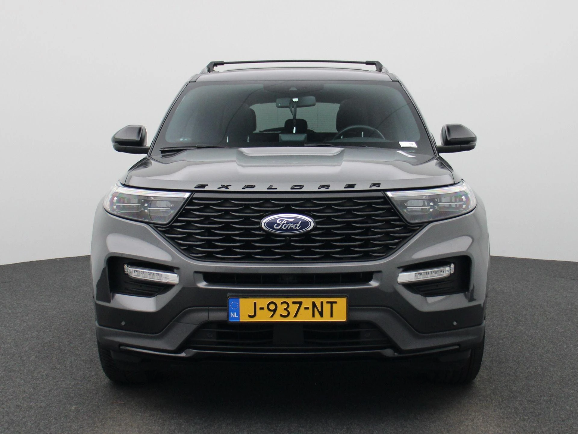 Ford-Explorer-image-2